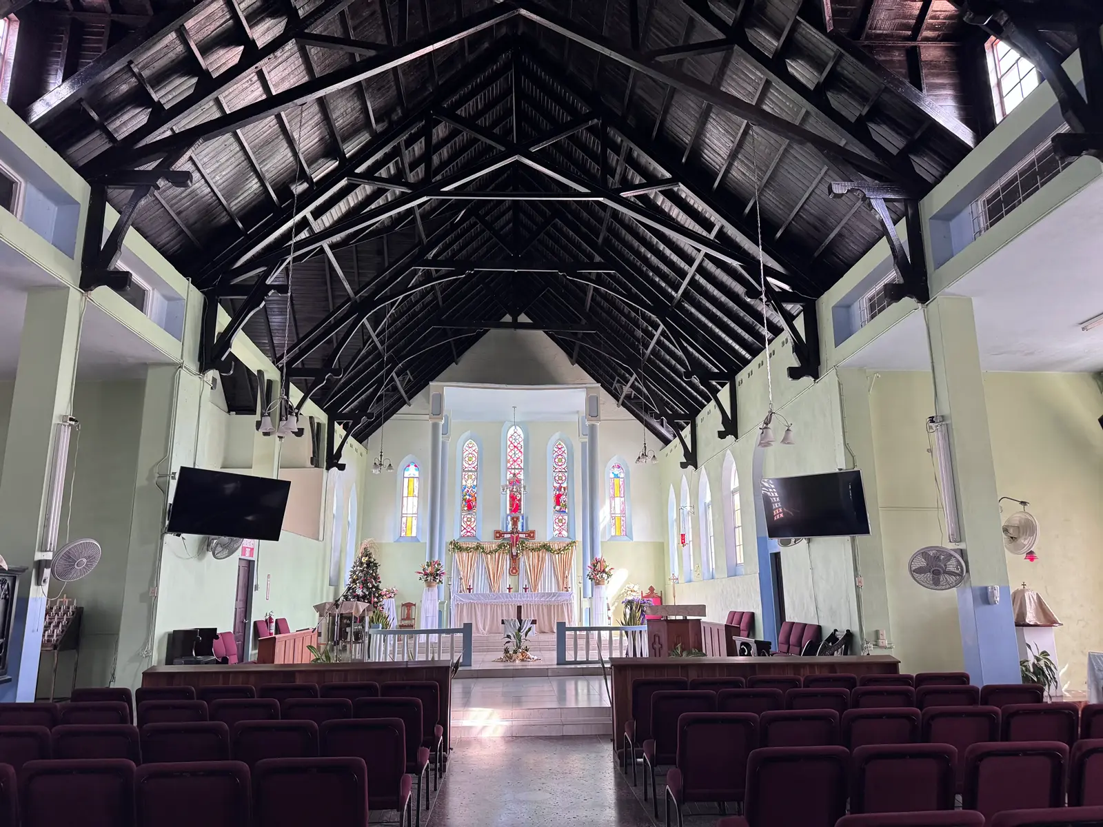 dianehindswrites-Slide-0